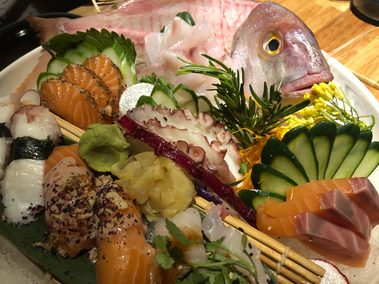 Asato –  by Roy Domínguez Asato:  Un chico “ganbatte”