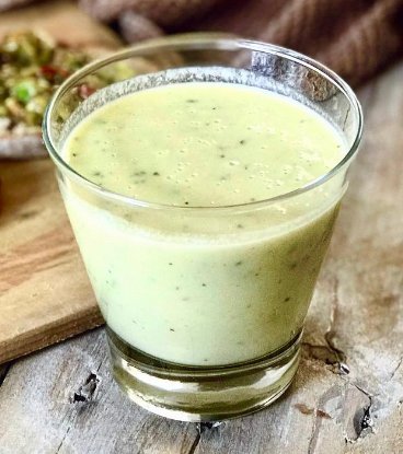 Lassi de Durazno y Albahaca
