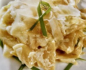 Maltagliati con salsa de puerros