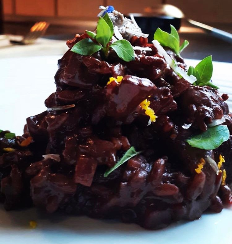 Arroz Meloso con Chocolate Amargo, Vino Tinto y Trufa