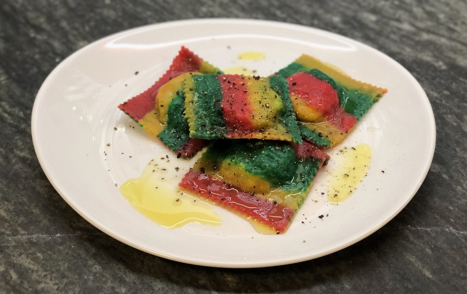 Ravioles. Y a ponerle color a la vida